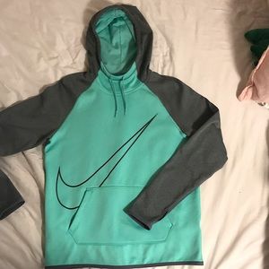 Women’s Nike Mint Green Swoosh Hoodie Size M